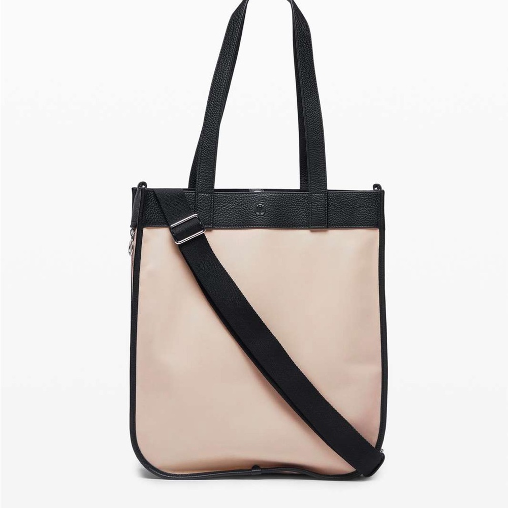 Lululemon Now and Always Tote *15L